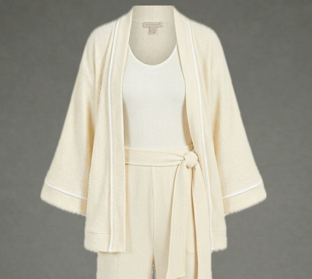 Kimono canelado liso com detalhes em franja