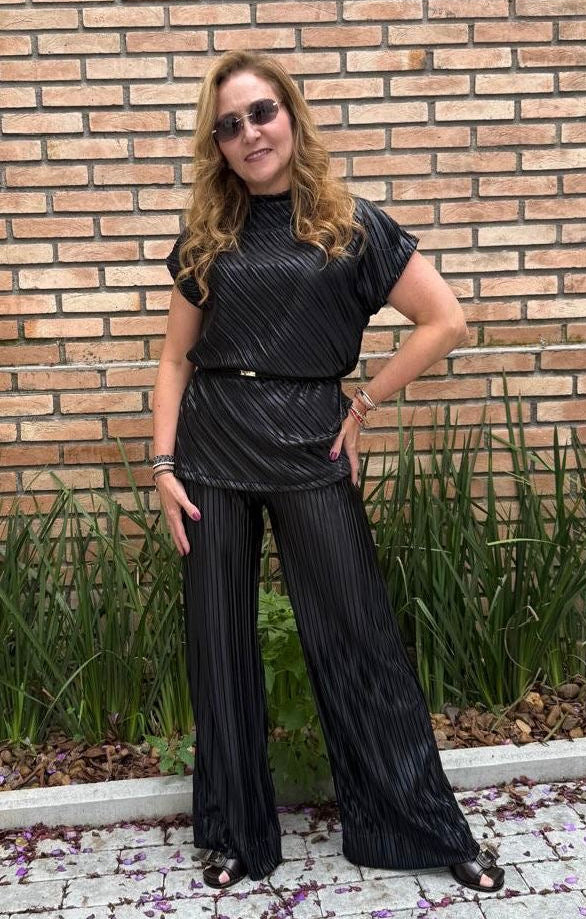 Conjunto túnica e calça plissada