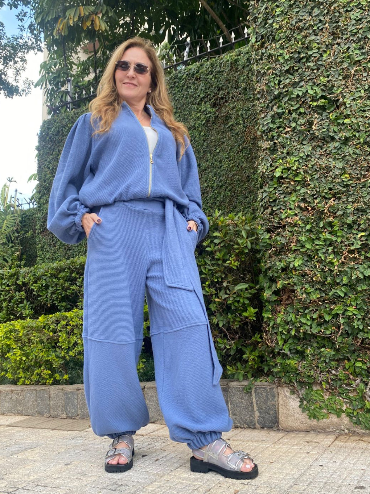 Calça jogger canelada