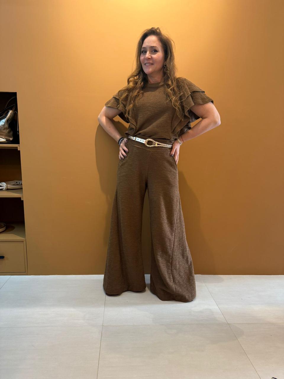 Calça pantalona nesgas marrakesh