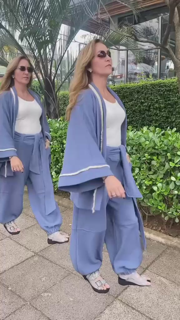 Kimono canelado liso com detalhes em franja